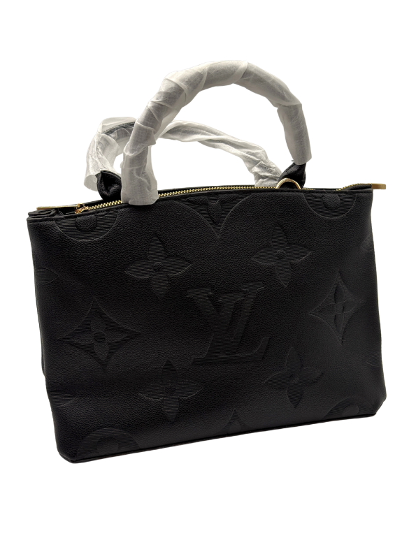 Black Handbag 1013